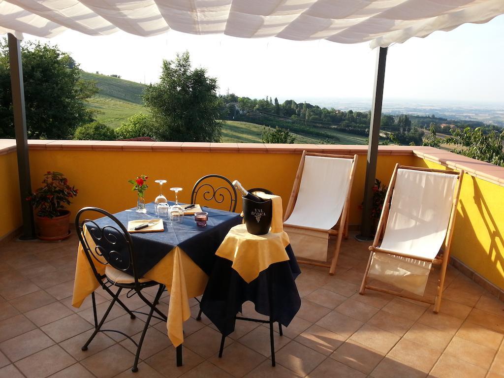 Osteria Da Cesare E Locanda Castel San Pietro Terme Rom bilde